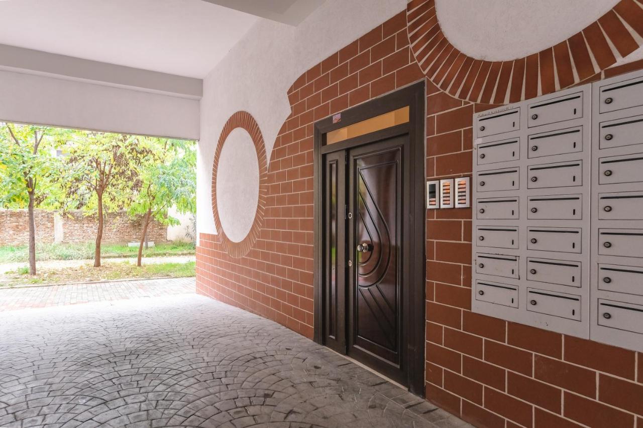 Two Steps Apartments Tirana Extérieur photo