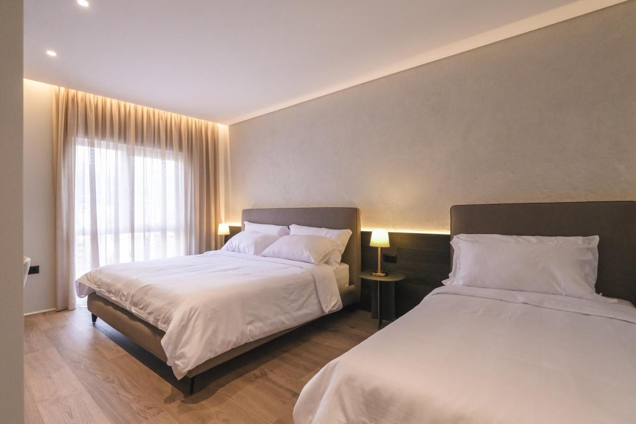 Two Steps Apartments Tirana Extérieur photo