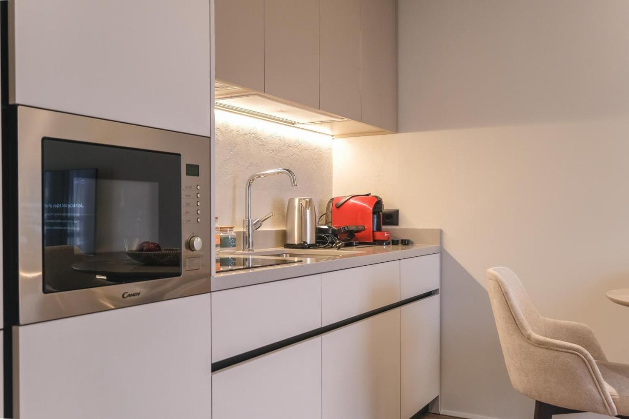 Two Steps Apartments Tirana Extérieur photo