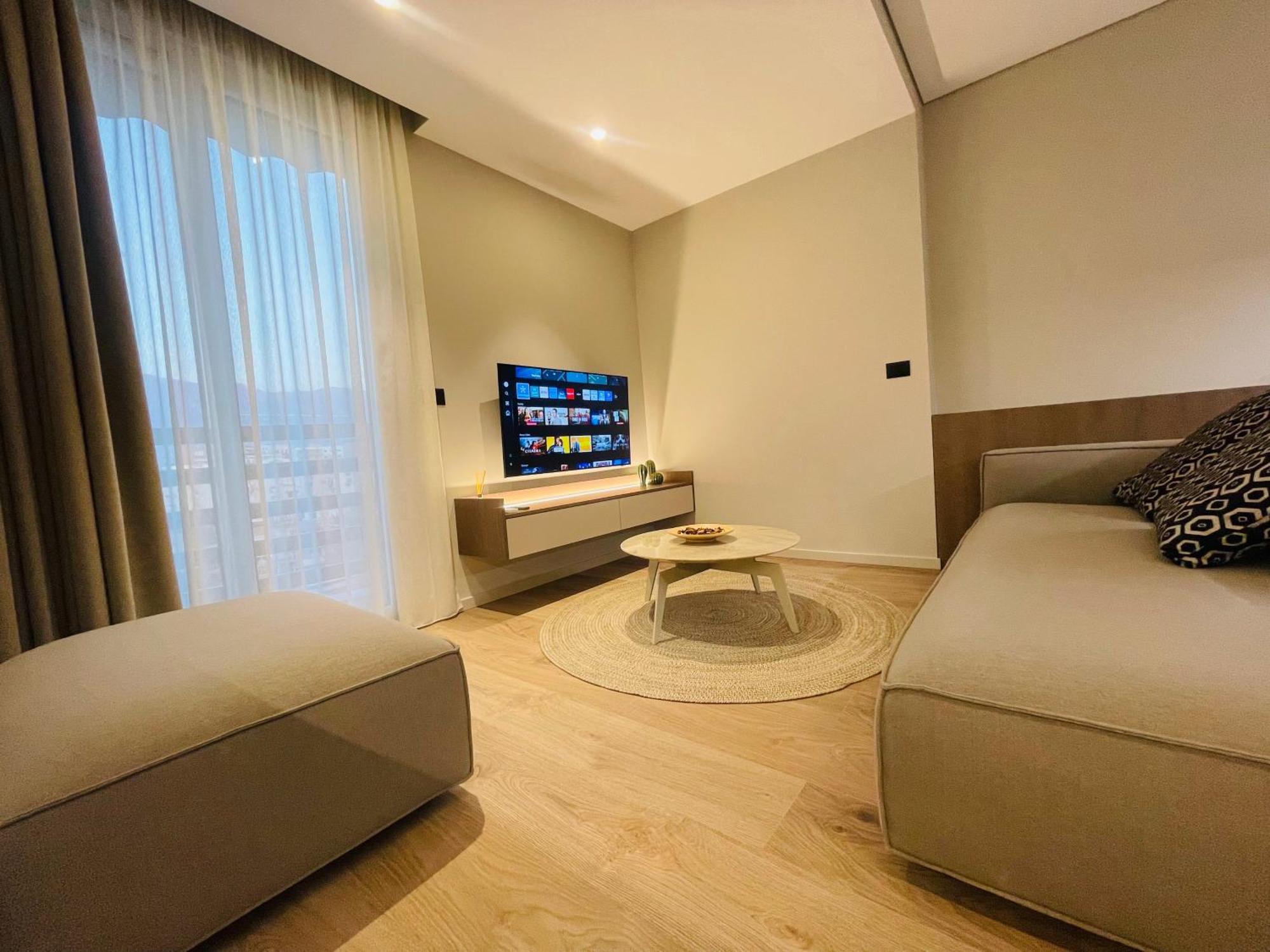 Two Steps Apartments Tirana Extérieur photo