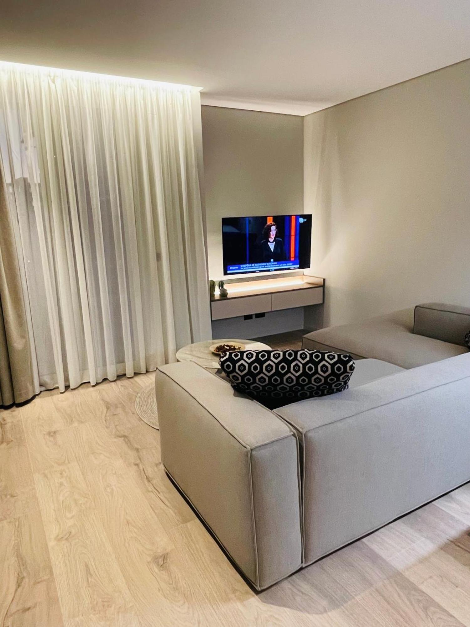 Two Steps Apartments Tirana Extérieur photo
