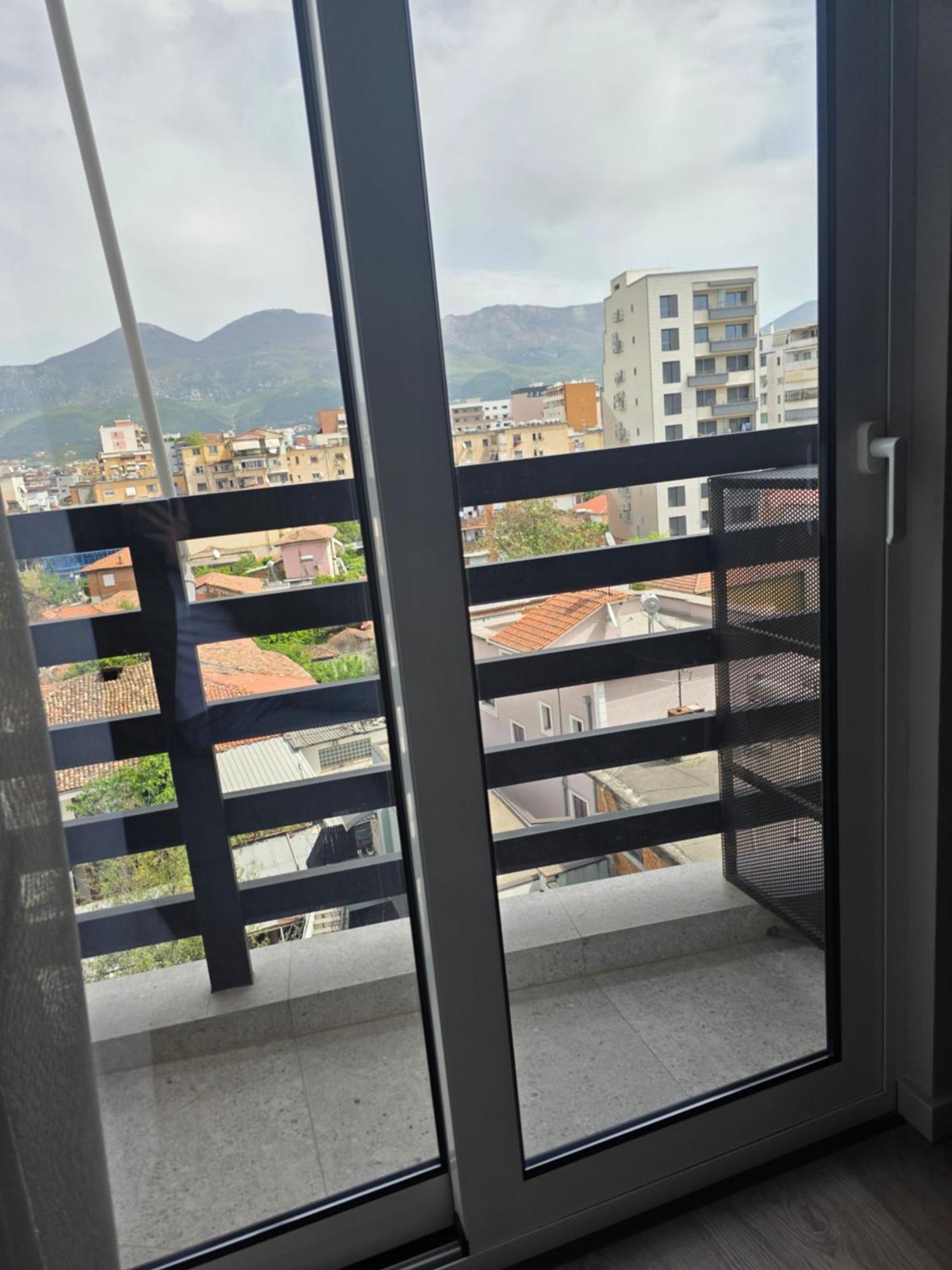 Two Steps Apartments Tirana Extérieur photo